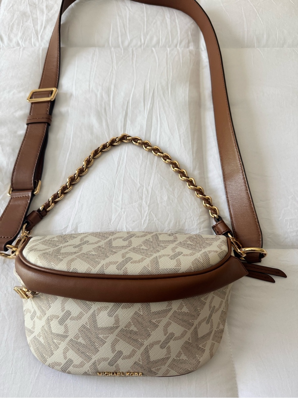 Michael Kors Cream and Brown Logo Crossbody with Gold Chain - Picture 2 of 7